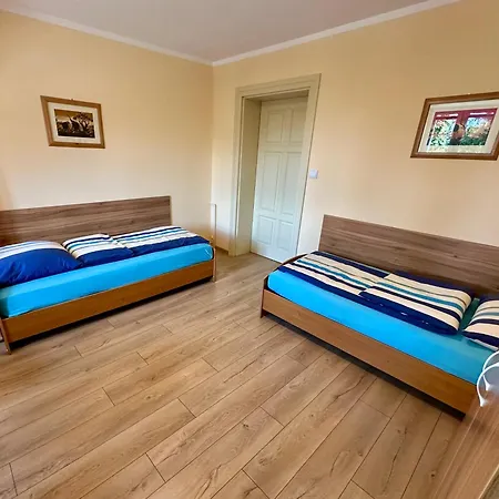 Zenit Rum i privatbostad *